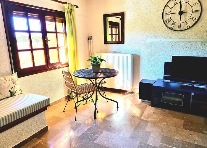 Spacious With Big Yard And Fireplace Evangelistria (Corinthia)