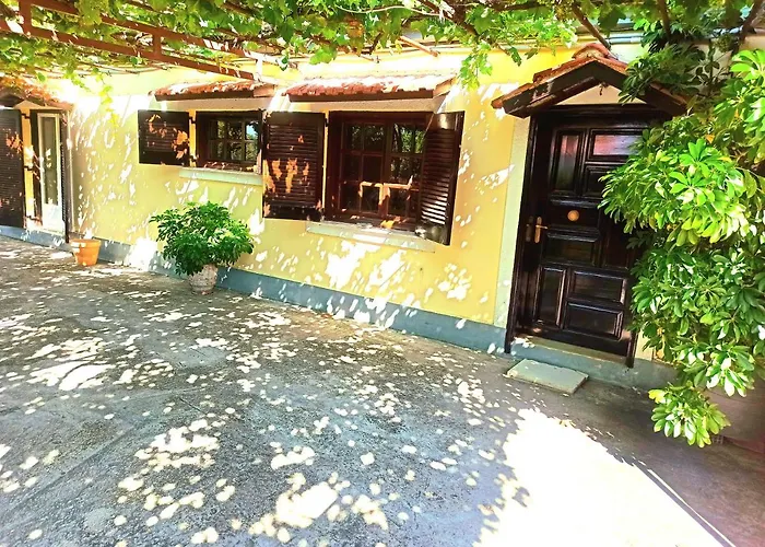 Spacious With Big Yard And Fireplace * Evangelistria (Corinthia)